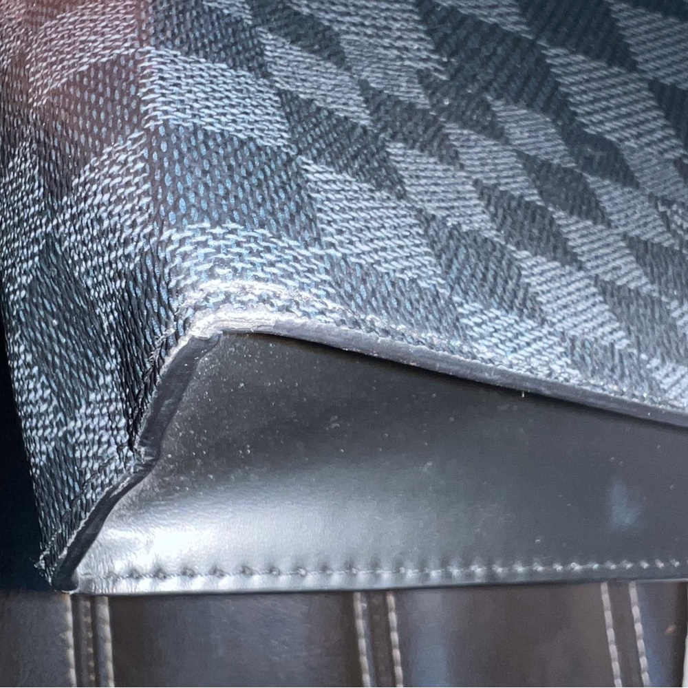 Men  LARGE POCHETTE ECLIPSE VOYAGE ZIPPER CLOSURE - Picture 10 of 10